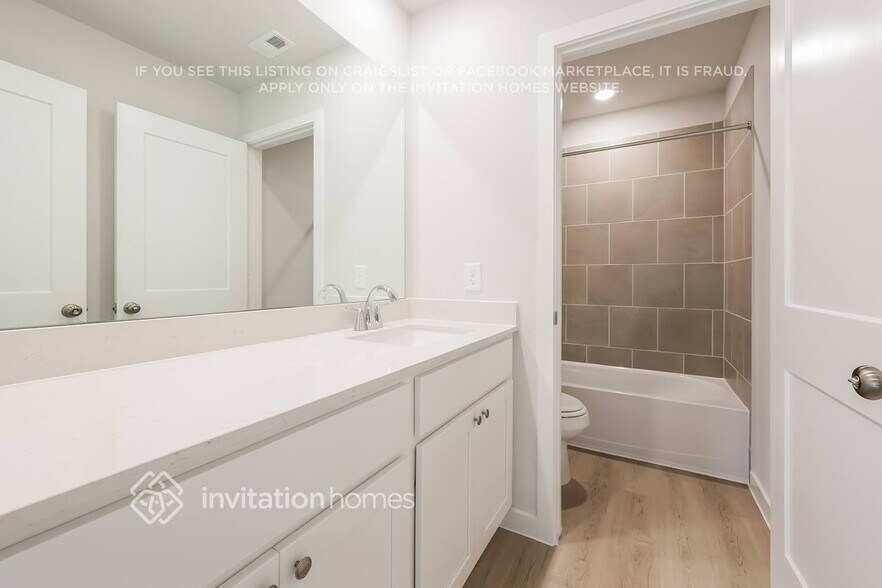 Building Photo - 20043 Briarcliff Pk Ln