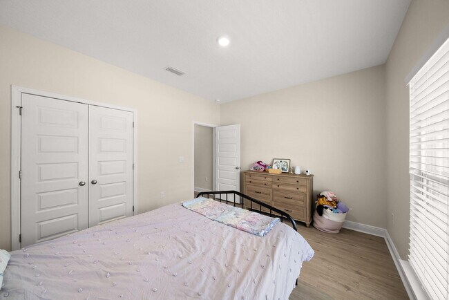 Building Photo - 93 Eagles Nest Dr