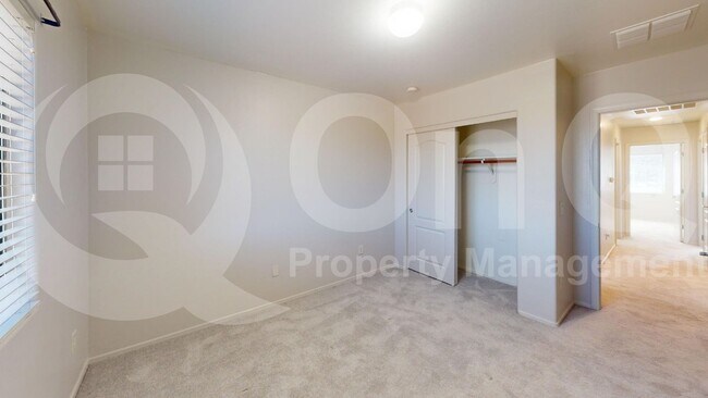 Building Photo - 8353 N Albany Ave