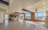 Building Photo - Fabulous ENTIRE 5th Floor DOWNTOWN 4/3.5 L...