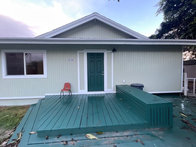 Building Photo - Beautiful, Bright & Airy Beach House--3Beds, 2Baths with Yard