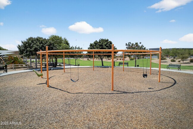 Building Photo - 3405 S 183rd Dr