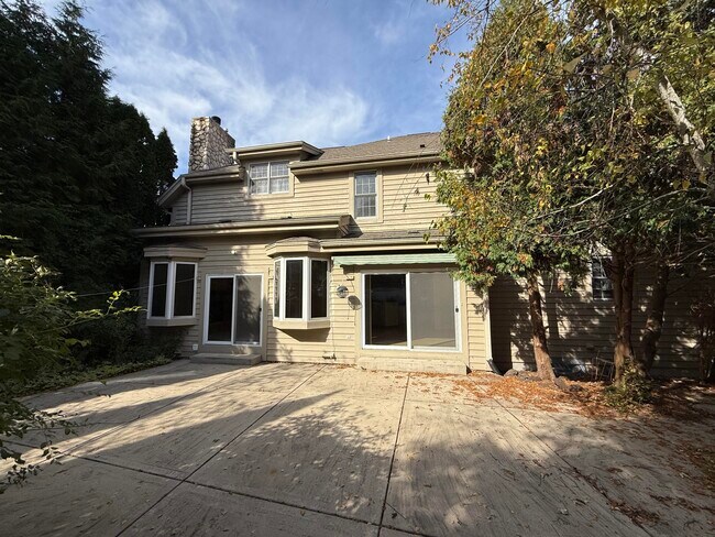 Building Photo - 2340 Robbie Ct