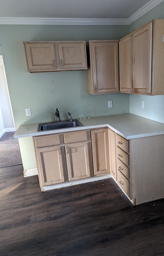 Building Photo - 21 Scammell St