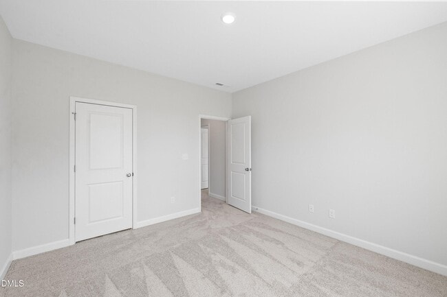 Building Photo - 1205 Bell Heather Rd