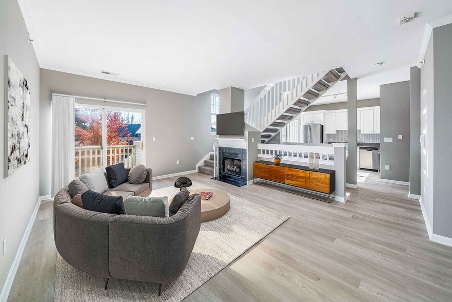 Building Photo - River Run at Naperville