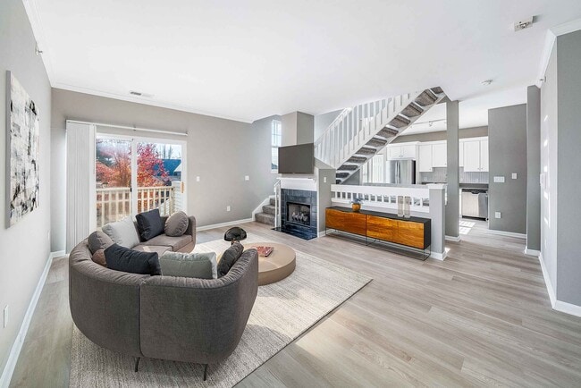 Building Photo - River Run at Naperville