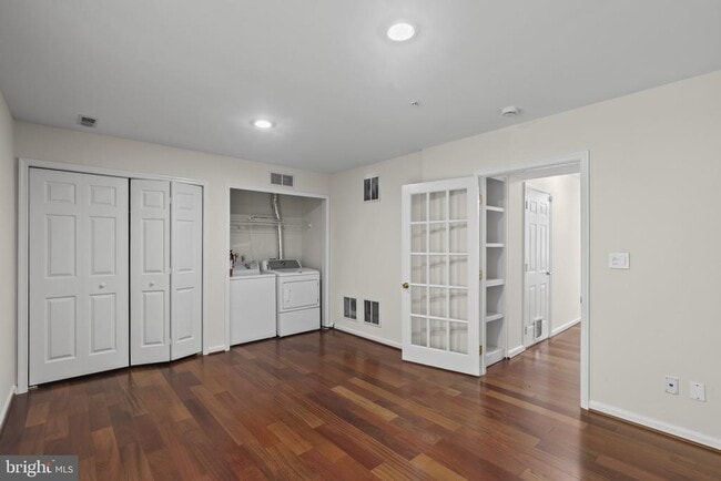 Building Photo - 1426 Anna Marie Ct