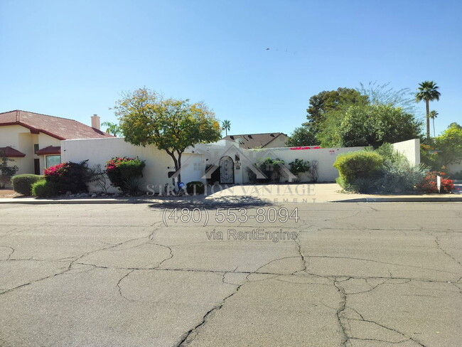 Building Photo - 2149 E Alameda Dr