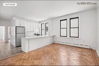 Building Photo - 216 E 93rd St