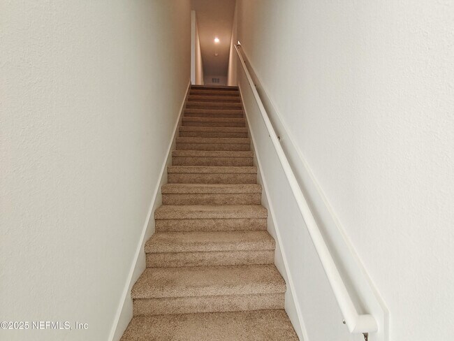 Building Photo - 114 Summer Moon Dr