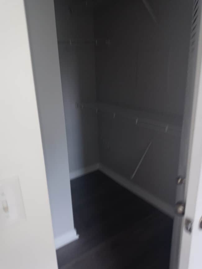 Building Photo - Hollywood Condo