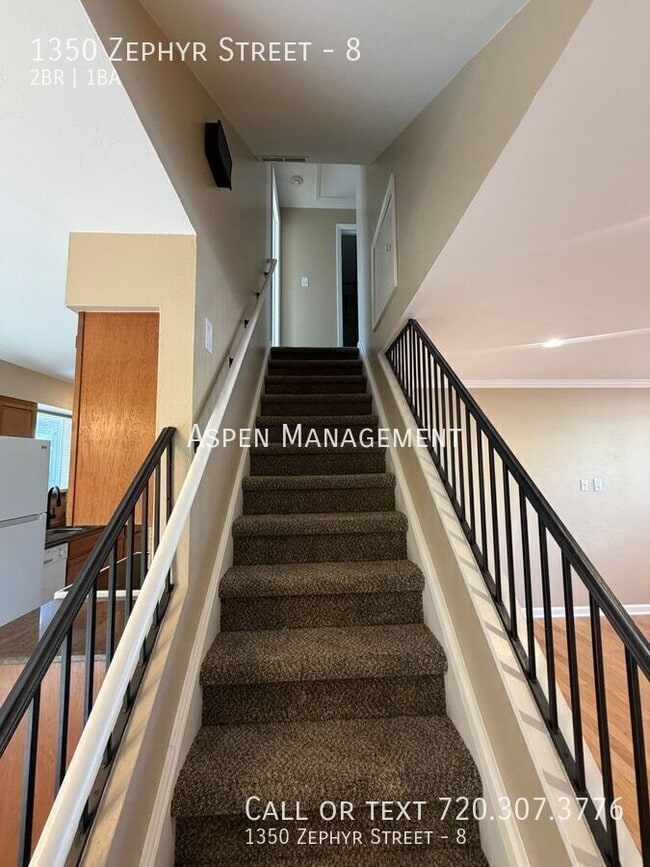 Building Photo - 1350 Zephyr St