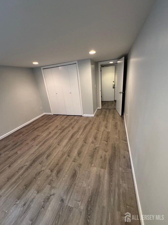 Building Photo - 1038 Kingsland Ln