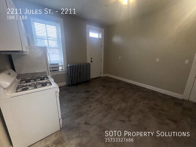 Building Photo - 2211 Jules St.-2211