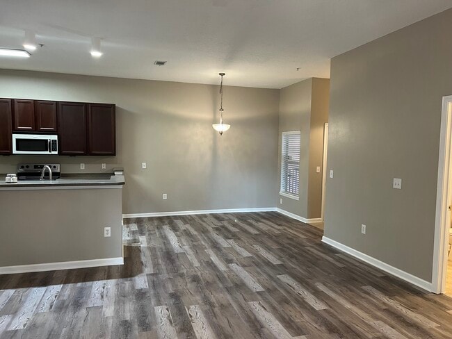 Building Photo - 13848 Herons Landing Way