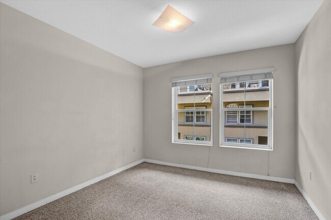Building Photo - 301 W G St