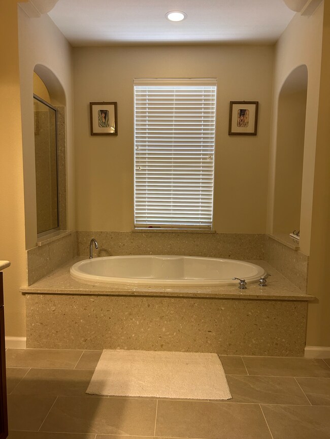 Building Photo - 7668 Galloway Ct