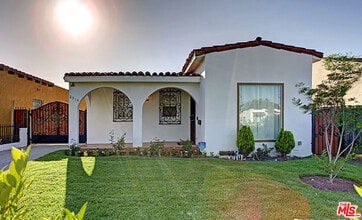 Building Photo - 2315 Cochran Ave