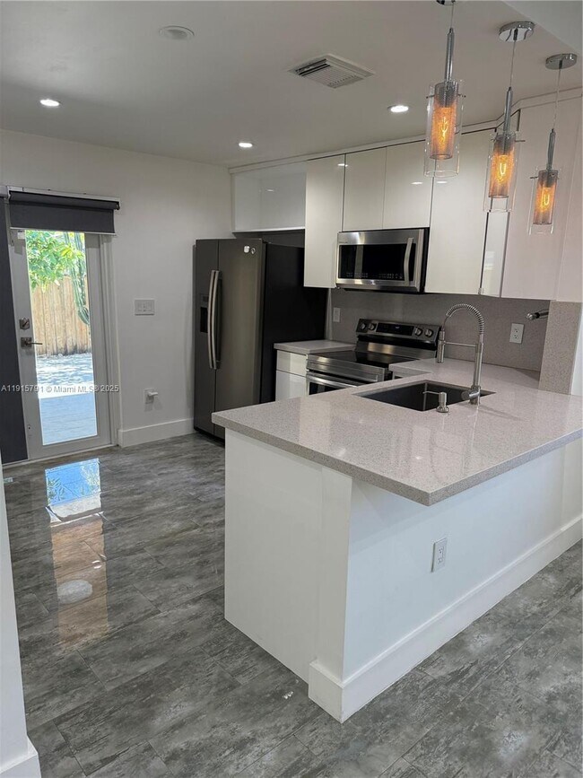 Building Photo - 19754 NW 61st Ave