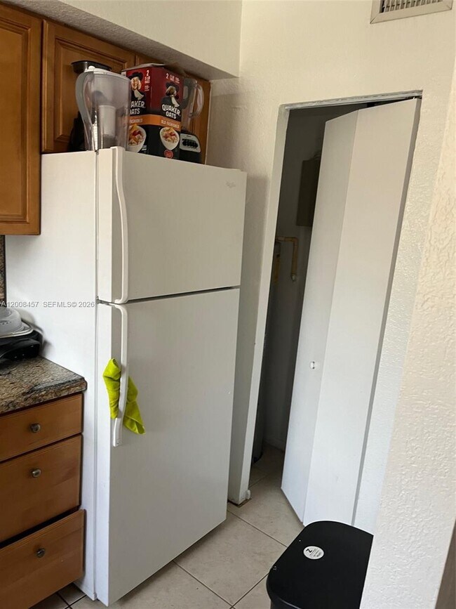 Building Photo - 403 NW 84th St