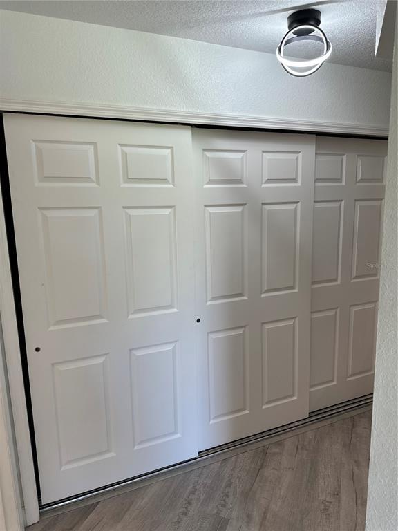 Building Photo - 6967 Crown Dr