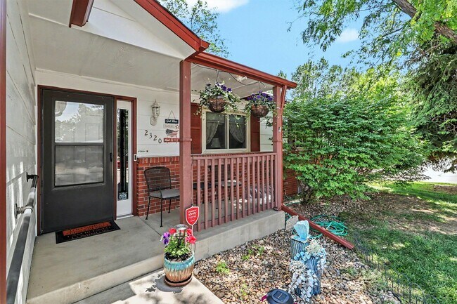Building Photo - 2320 43rd Avenue Ct