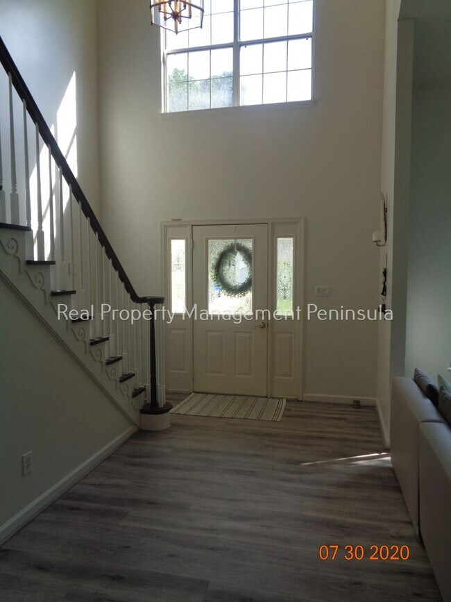 Building Photo - Single Home in Panther Place Williamsburg/...