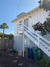 Building Photo - Santa Barbara - Remodeled studio