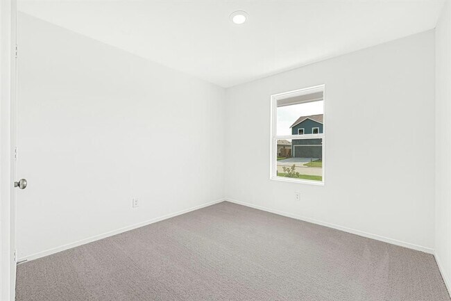 Building Photo - 25664 Rose Creek Dr