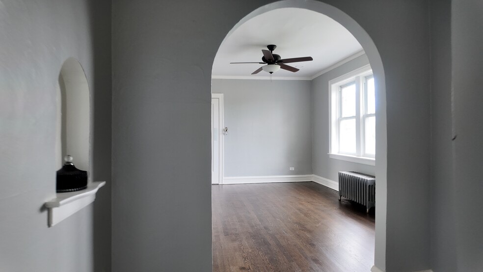 Entrance Hallway - 7746 Tripp Ave
