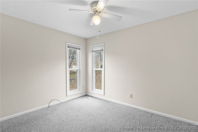 Building Photo - 1716 Valley Ridge Dr