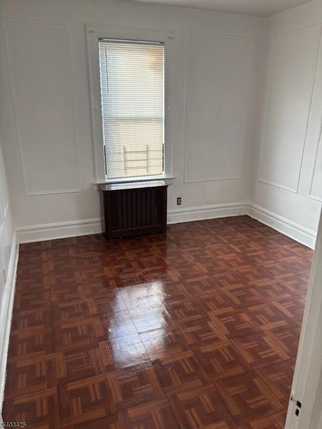 Building Photo - 30 Underwood St