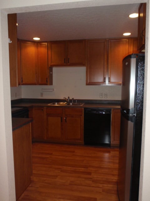 Building Photo - 2342 Burlington Ave