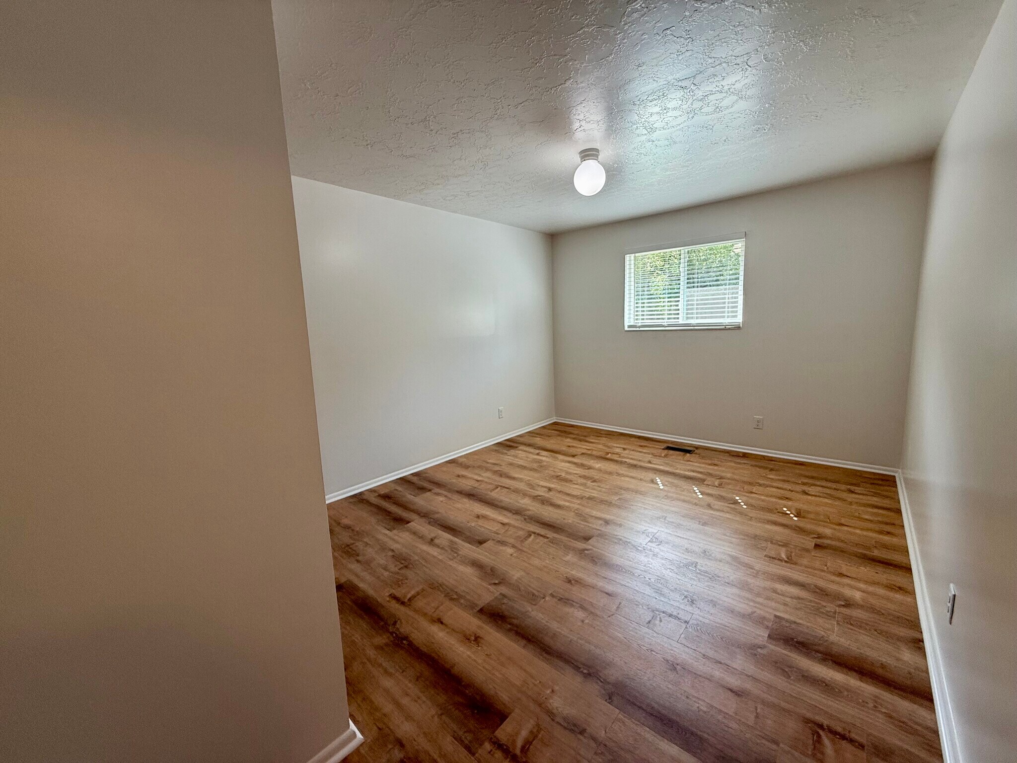 Building Photo - 4777 S 1800 W