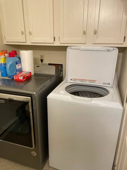 Laundry - 77 Randall St
