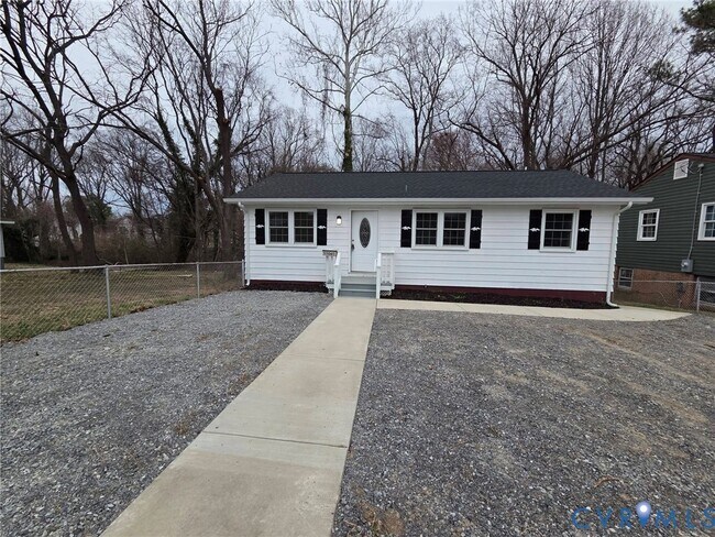 Building Photo - 5506 Campbell Ave