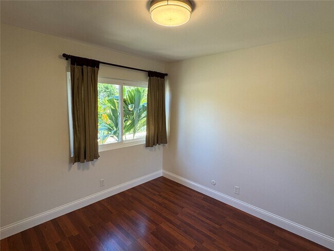 Building Photo - 6231 Sierra Bravo Rd