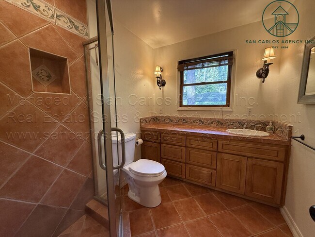 Building Photo - Spacious Three Bedroom Spanish Style Home in Upper Pebble Beach