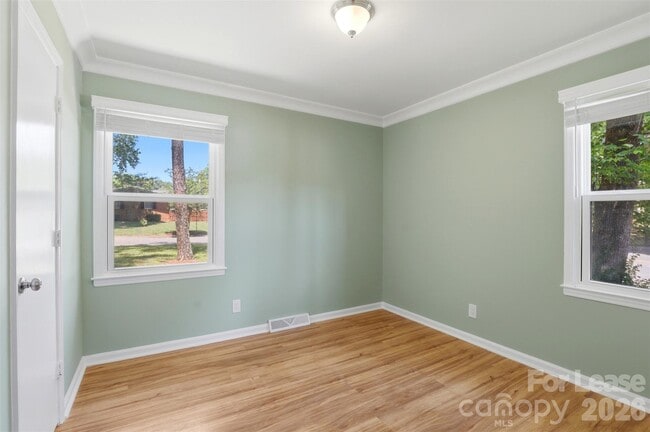 Building Photo - 1440 Jodhpur Ct