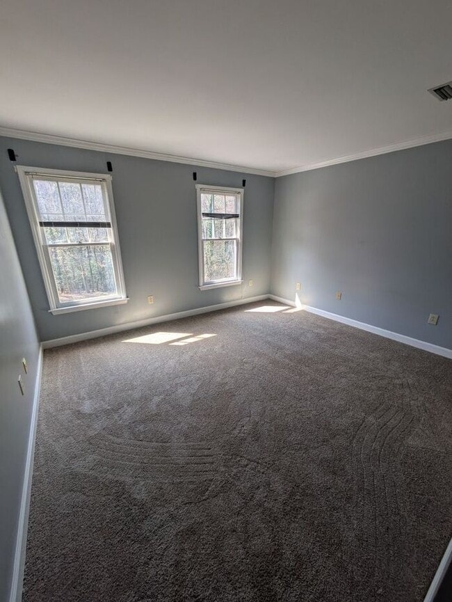 Building Photo - Four Bedroom Single Family Home in Hickory, NC!