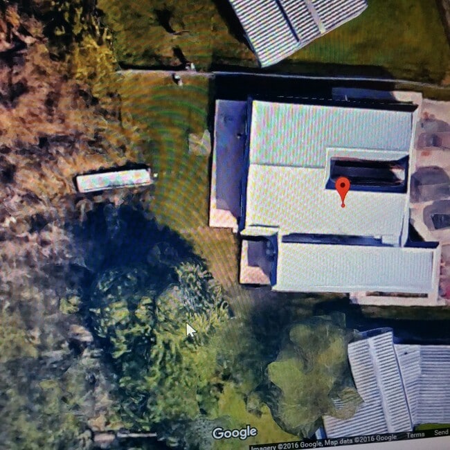 Building Photo - 1215 Skyview Blvd