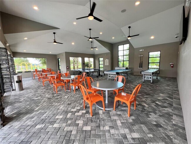 Building Photo - 11880 Little River Way