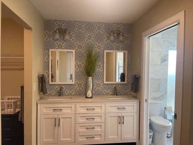 Building Photo - 13772 Sand Crane Dr