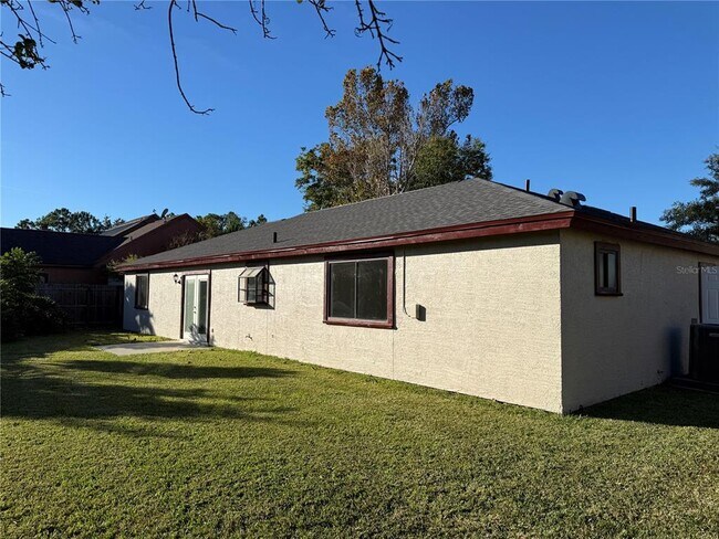 Building Photo - 9744 Tattersall Ave