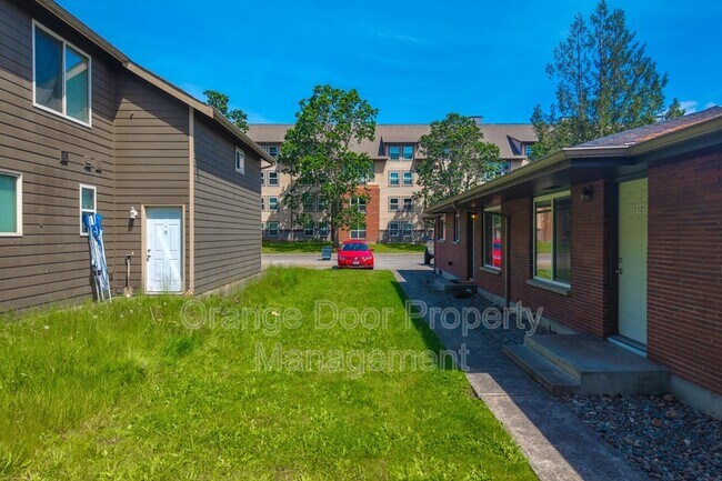 Building Photo - 712 127th St S