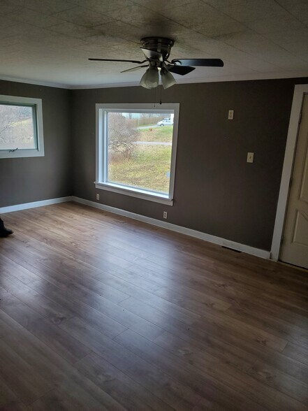 Building Photo - 3870 NY-414