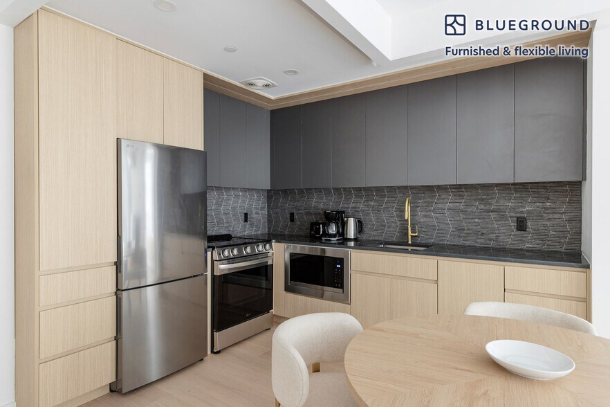 Building Photo - 88 Schermerhorn St