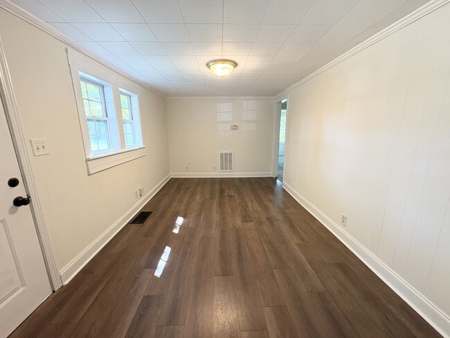 Building Photo - 4579 Spring St