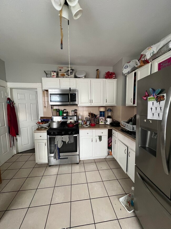 Building Photo - 193 Chatham St